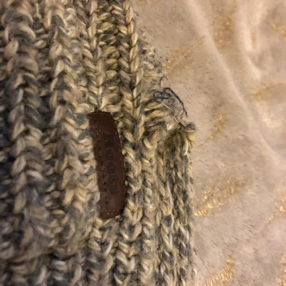 Roots cardigan - Picture 3 of 12